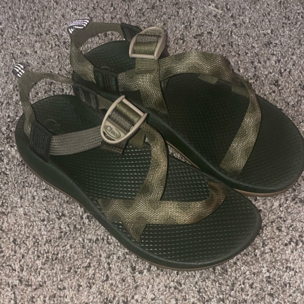 Chaco Green and Black Sandals